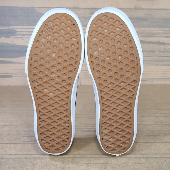 ***SOLD***Vans Old Skool Platform Unisex Shoes - Picture 7 of 8